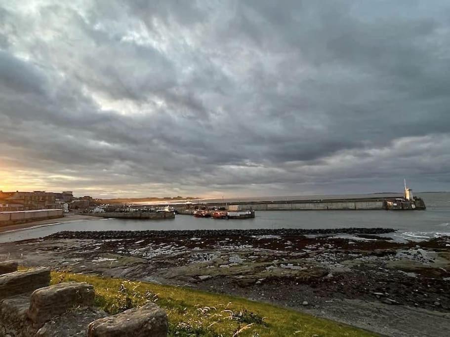 Kelvinside, Seahouses, 2 Minute Walk Into Village Seahouses