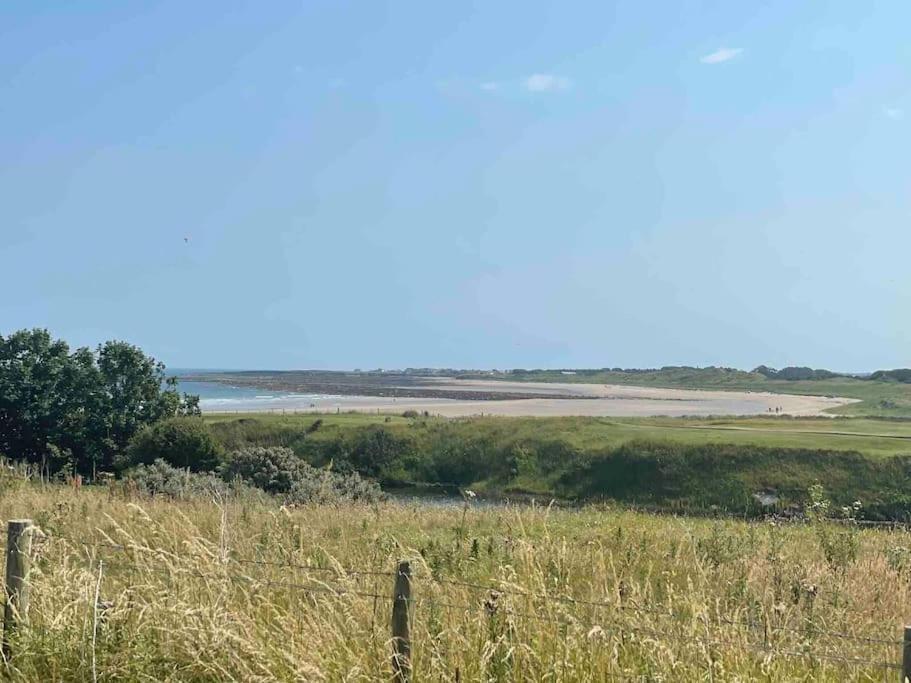 Kelvinside, Seahouses, 2 Minute Walk Into Village *